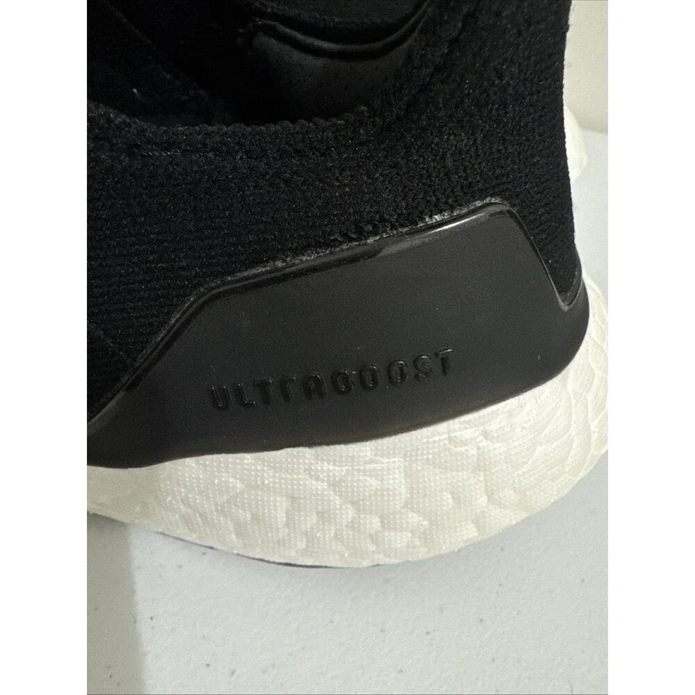 Adidas ULTRABOOST 22 Women's Running Shoe Size 8 - Picture 7 of 10